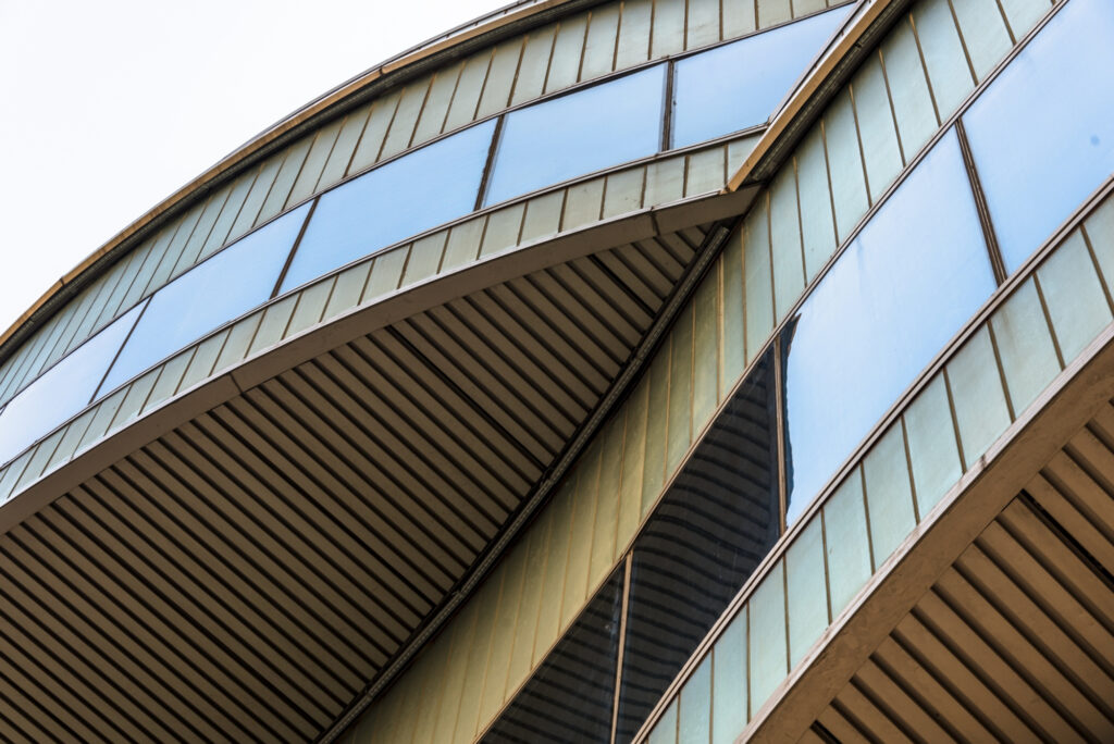 How ACM Panels Contribute to Sustainable Building Practices
