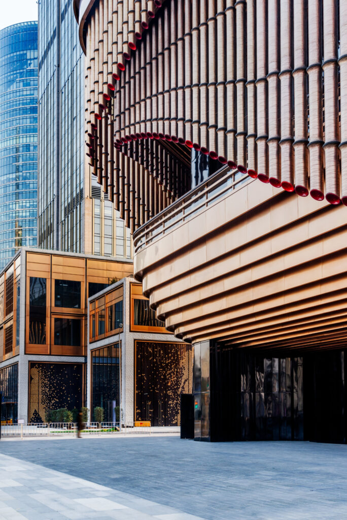 Design Freedom with ACM Panels: From Curves to Custom Colors
